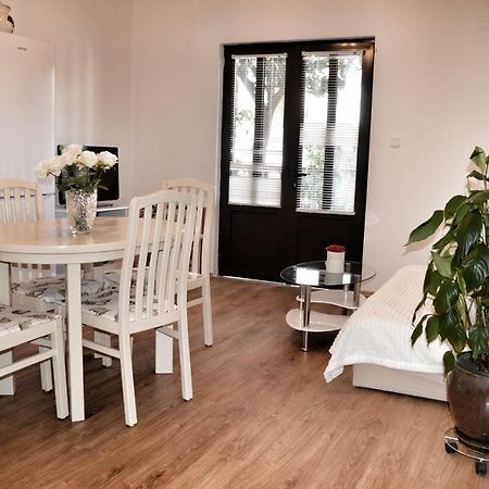 Apartment Nikolic Каштела Екстер'єр фото